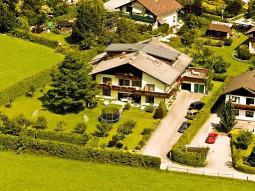 Ferienwohnungen Matzner Admont Exteriör bild